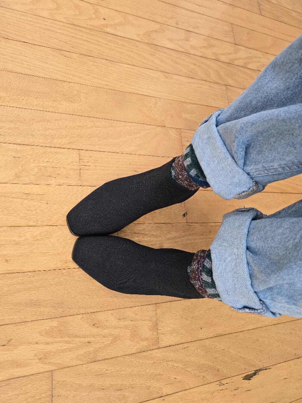 Vivaia | Ryan monochrome black square toe Chelsea boots | WMS 8